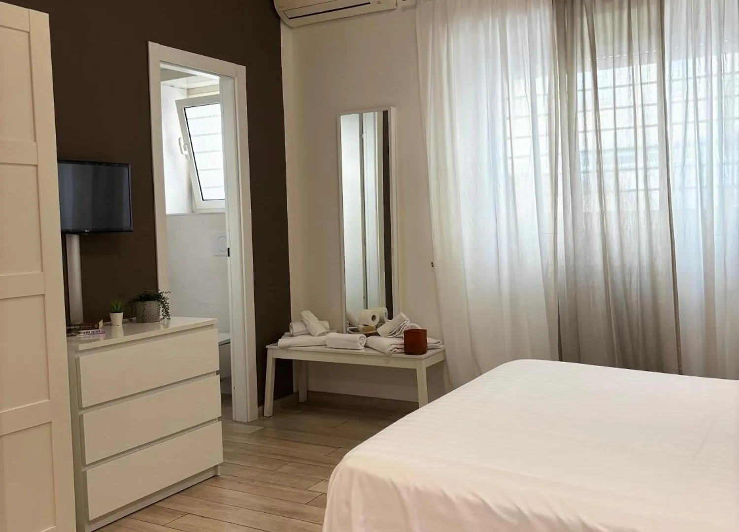 Residenza Conti Aparthotel Rome